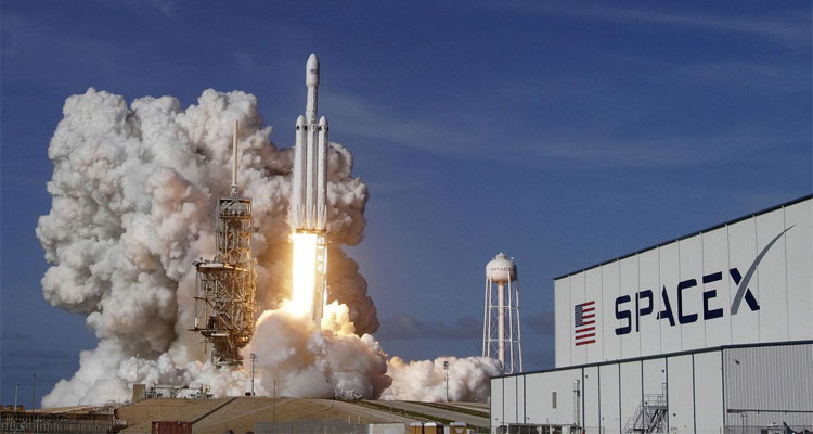 spacex-falcon-heavy-launch