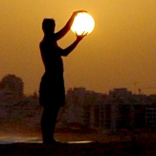 Holding_Mr_Sun